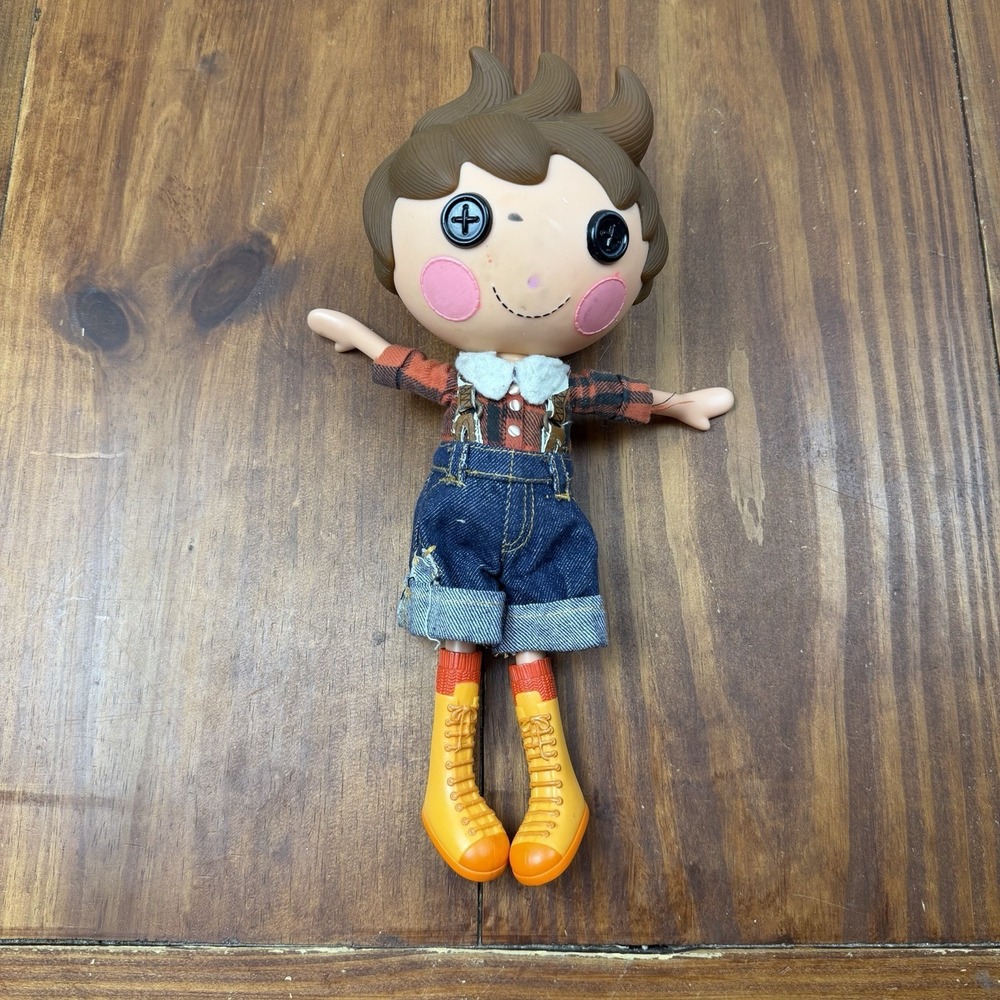 MGA Lalaloopsy Forest Evergreen Doll Flannel Jeans Clothes & Shoes Boy 2010
